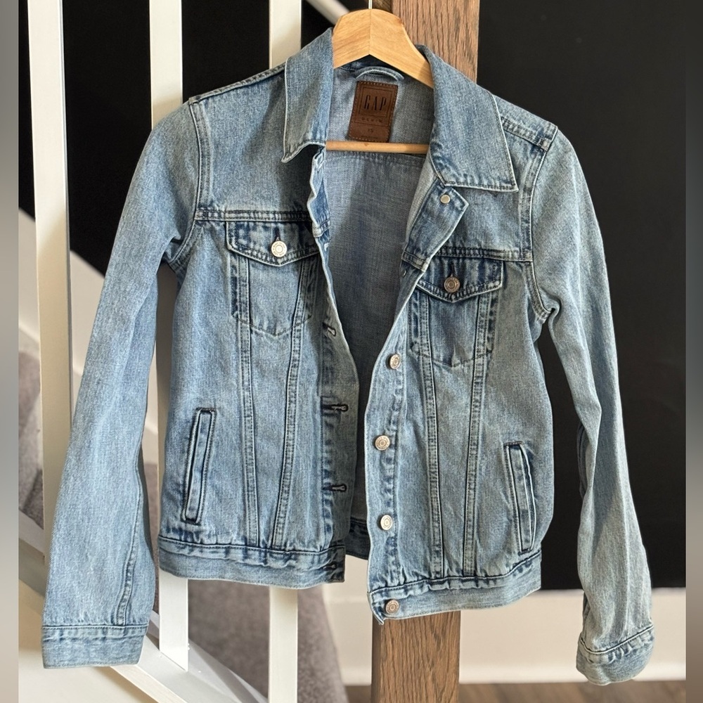 GAP Classic Blue Denim Jacket